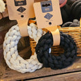 Bild in Galerie-Betrachter laden, D&D HOME Dog Toy - BEN